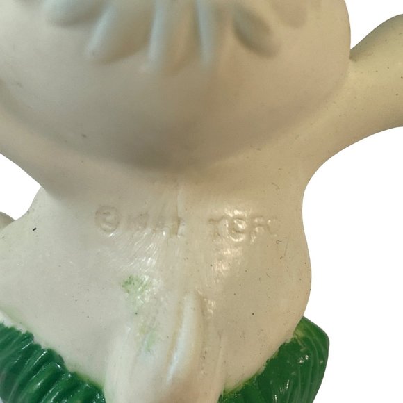 Vintage TCFC Bunny Rabbit Figure 4" 1992 Easter Bunny Rubber - Picture 3 of 4